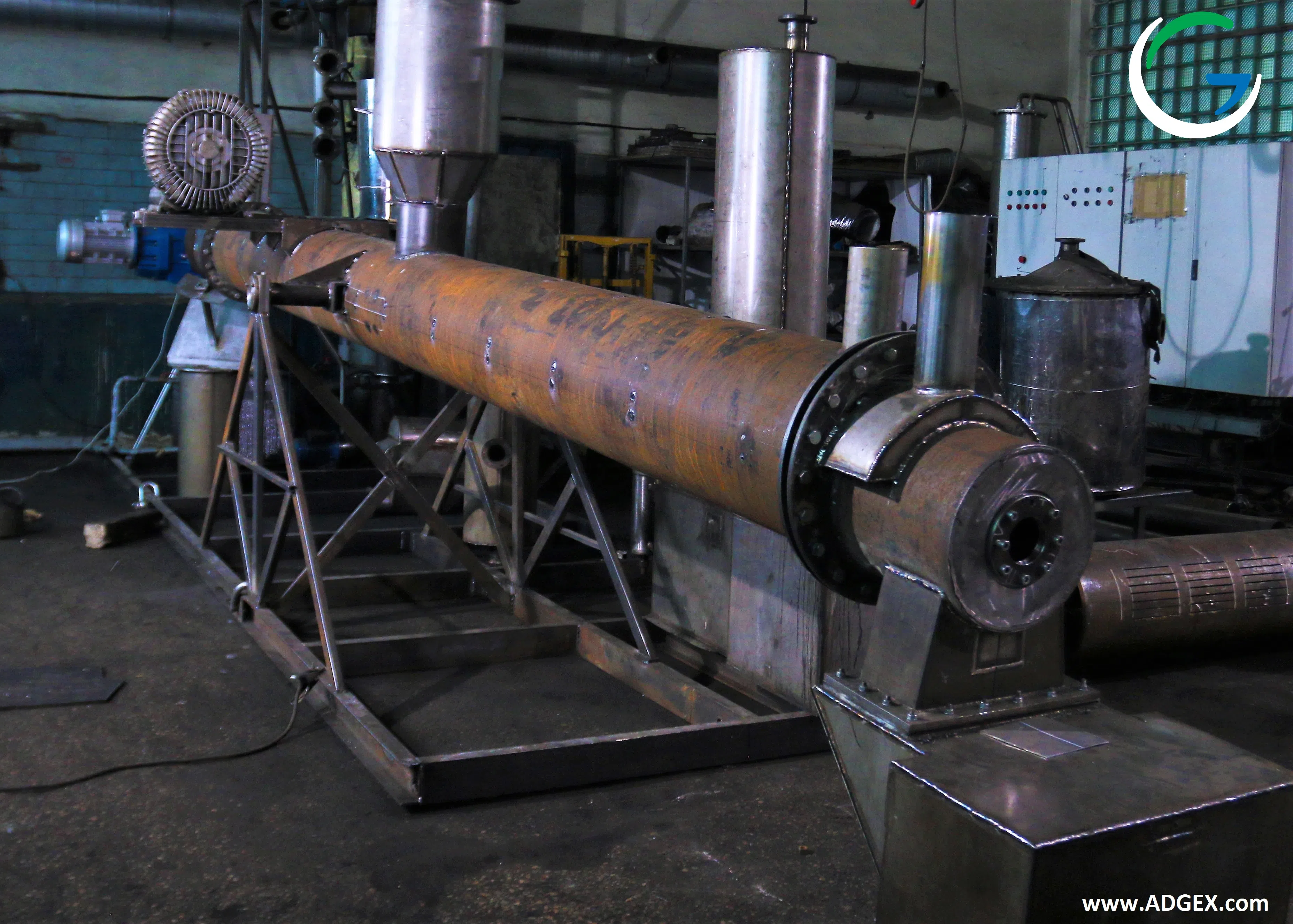 THE FIRST COMMERCIAL-SCALE PROCESSOR GREENBLAZE